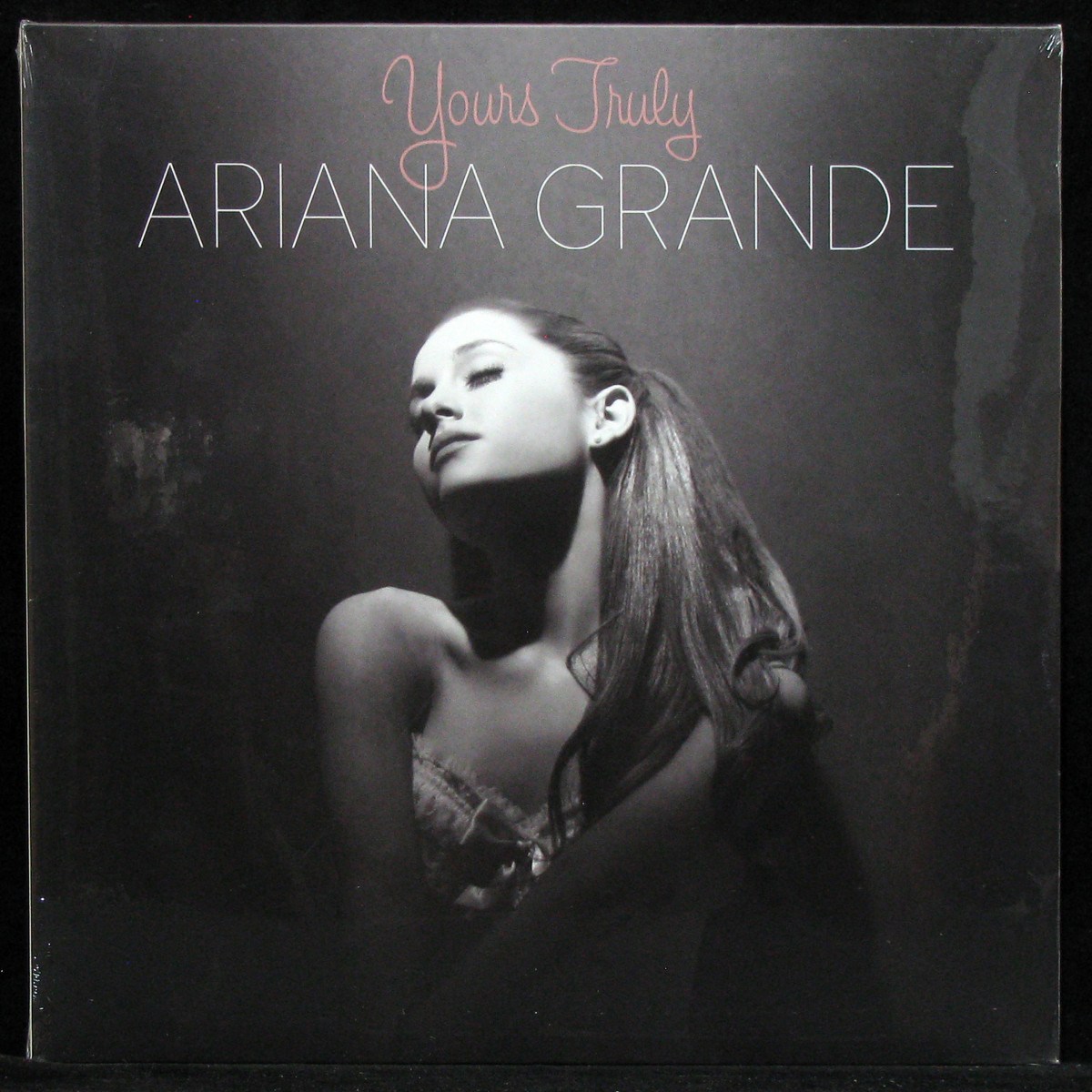 LP Ariana Grande — Yours Truly фото
