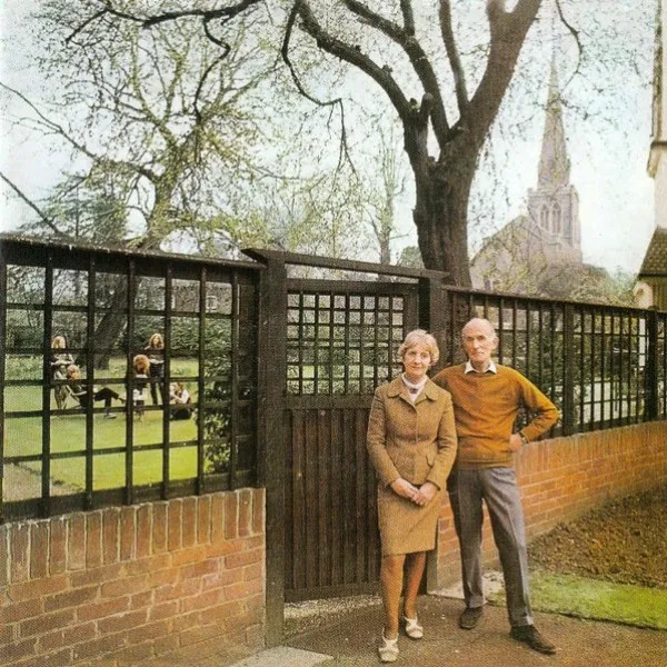 Fairport Convention - Unhalfbricking