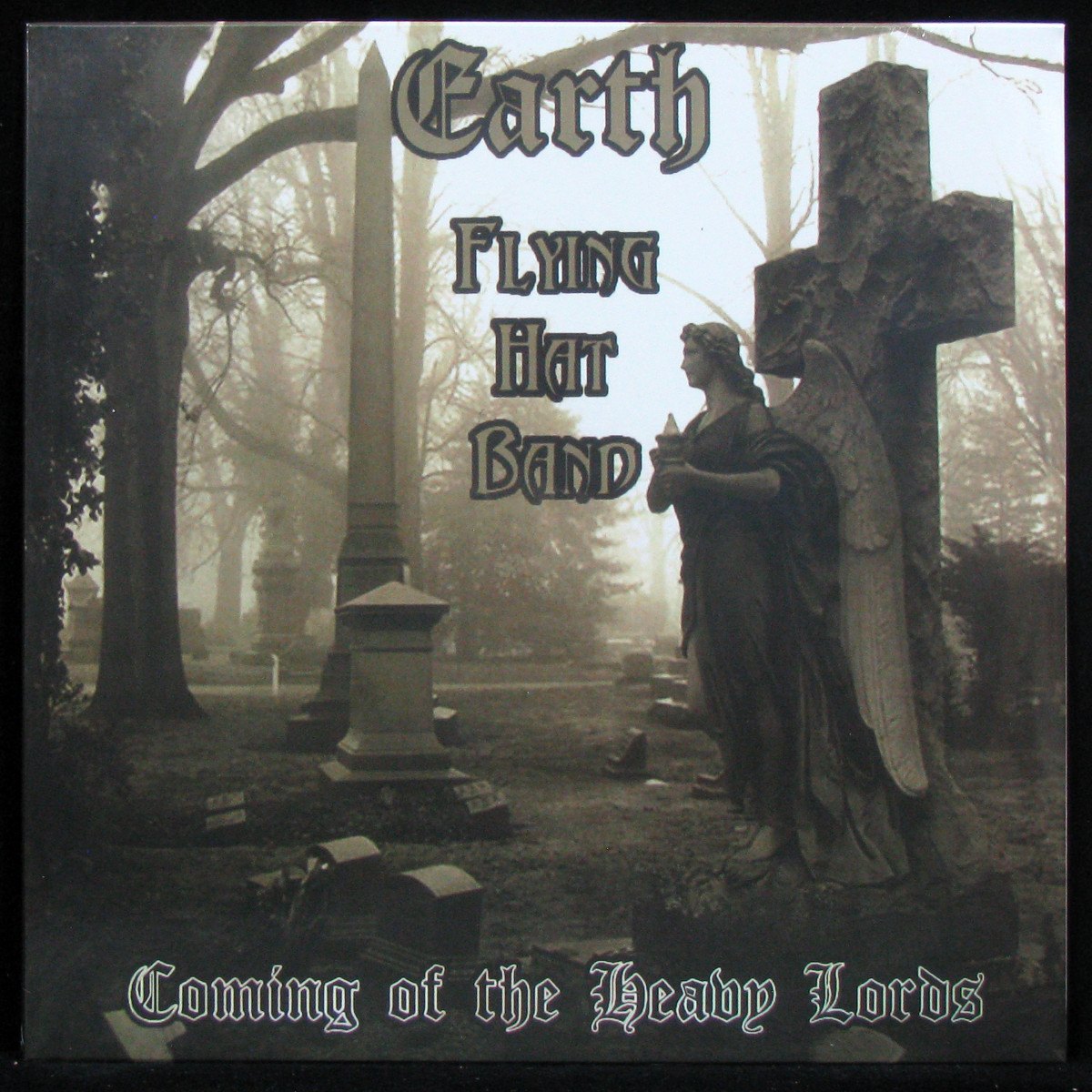LP Earth / Flying Hat Band — Coming Of The Heavy Lords фото