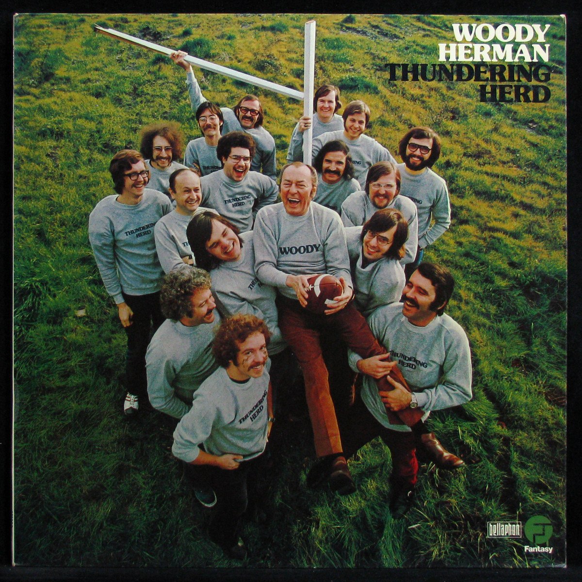 LP Woody Herman — Thundering Herd фото