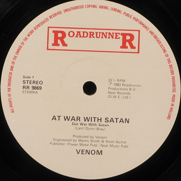 LP Venom — At War With Satan фото 4