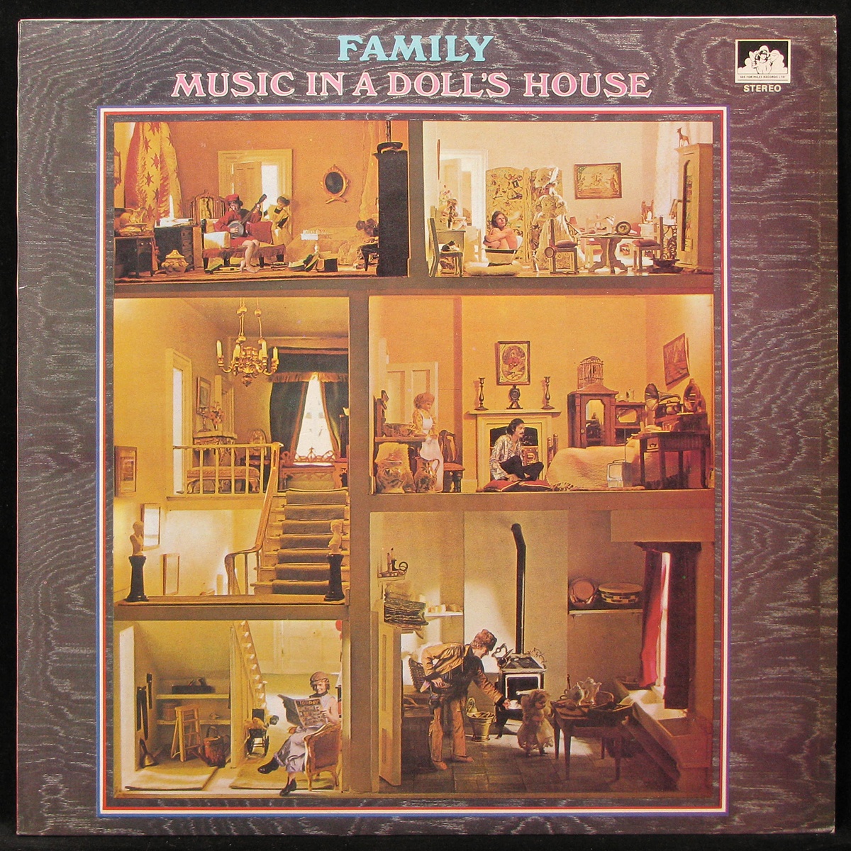 LP Family — Music In A Doll's House фото
