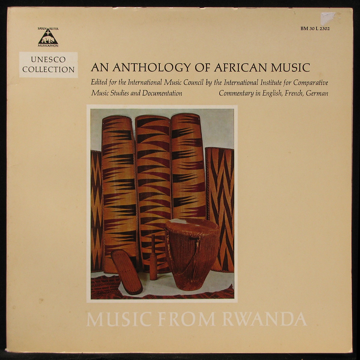 LP V/A — Tutsi / Hutu / Twa. Music From Rwanda (mono, + booklet) фото