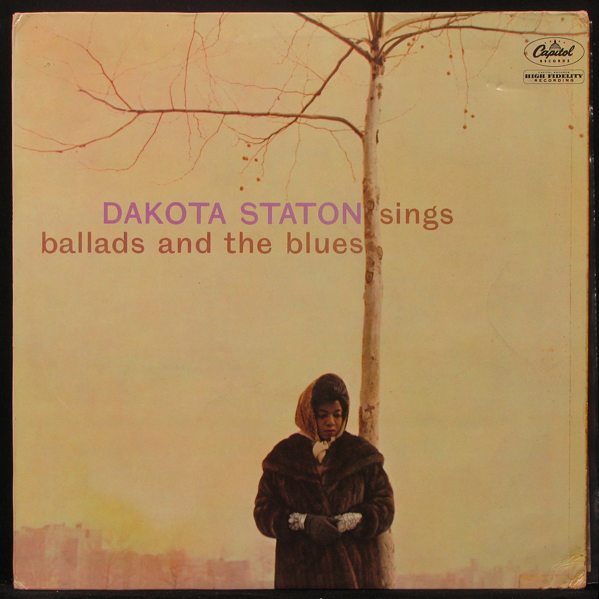 LP Dakota Staton — Sings Ballads And The Blues (mono) фото
