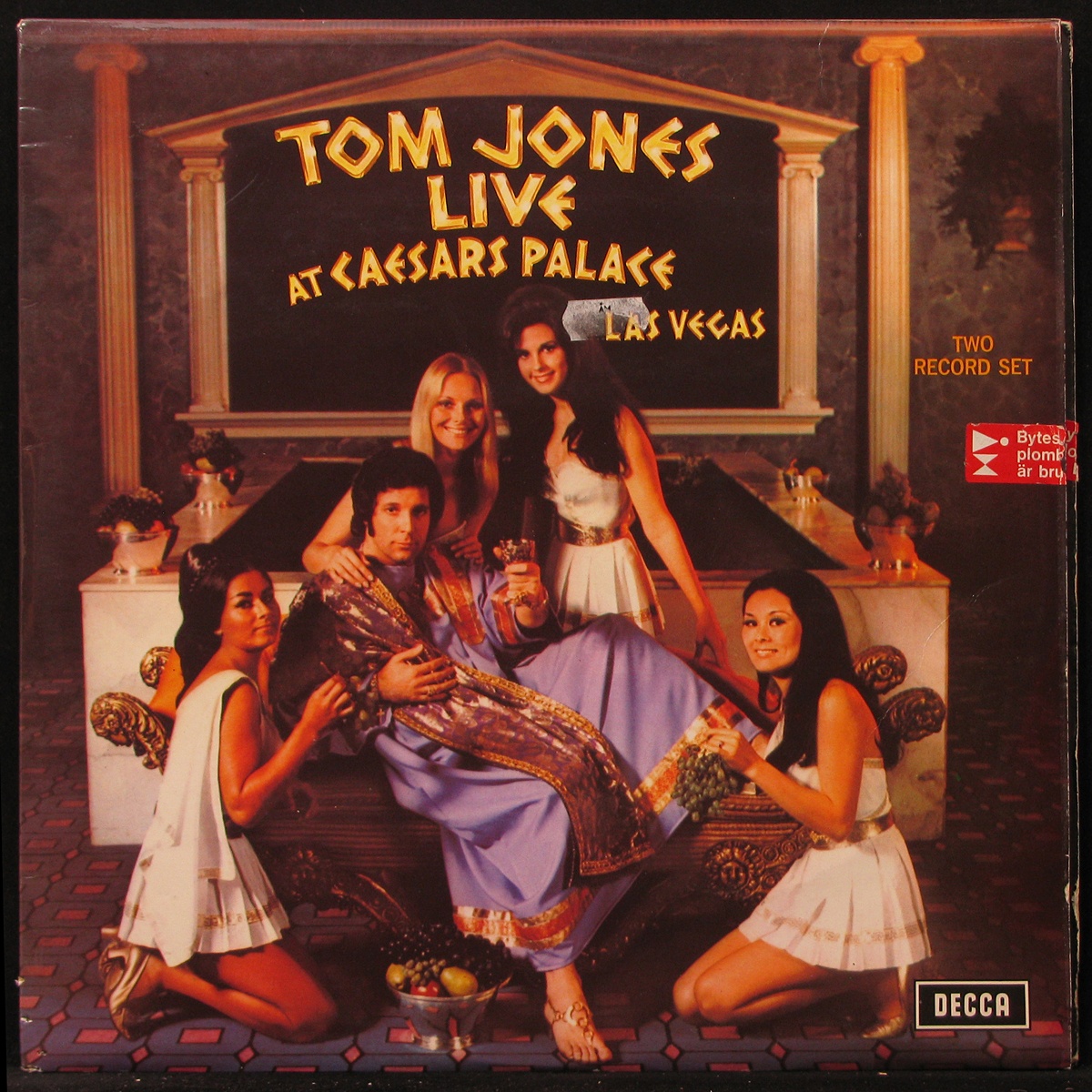 LP Tom Jones — Live At Caesars Palace Las Vegas (2LP) фото