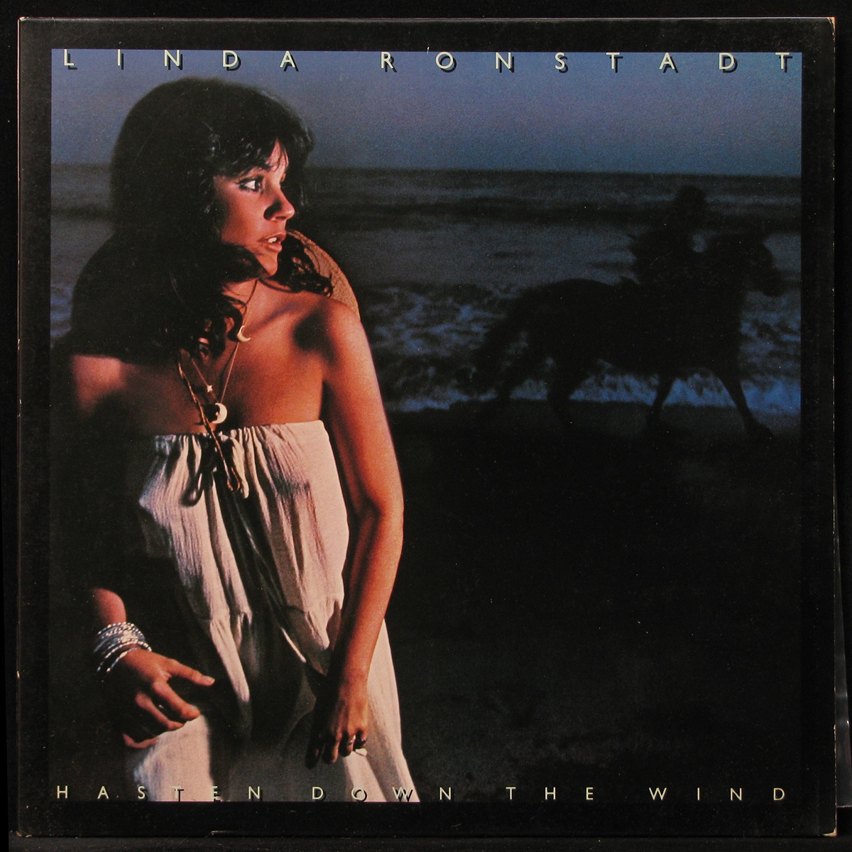 LP Linda Ronstadt — Hasten Down The Wind фото