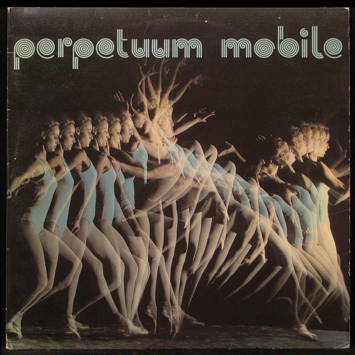 LP Caravelli — Perpetuum Mobile фото