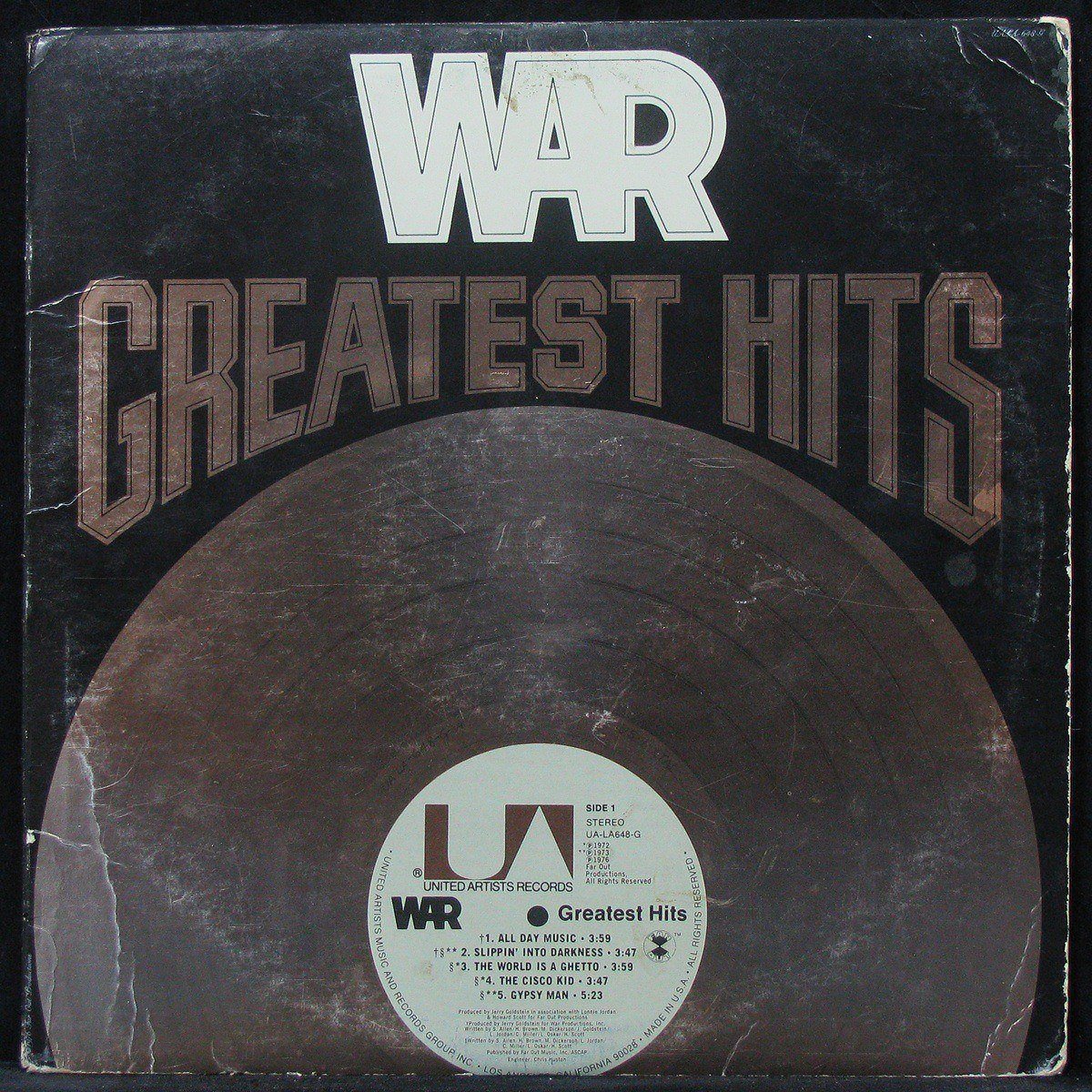 LP War — Greatest Hits фото