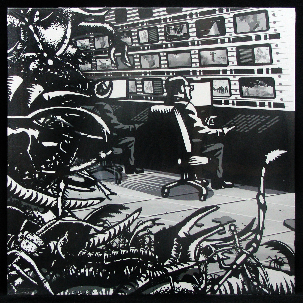 LP Massive Attack — Massive Attack V. Mad Professor Part II (Mezzanine Remix Tapes '98) (цветной винил) фото 2