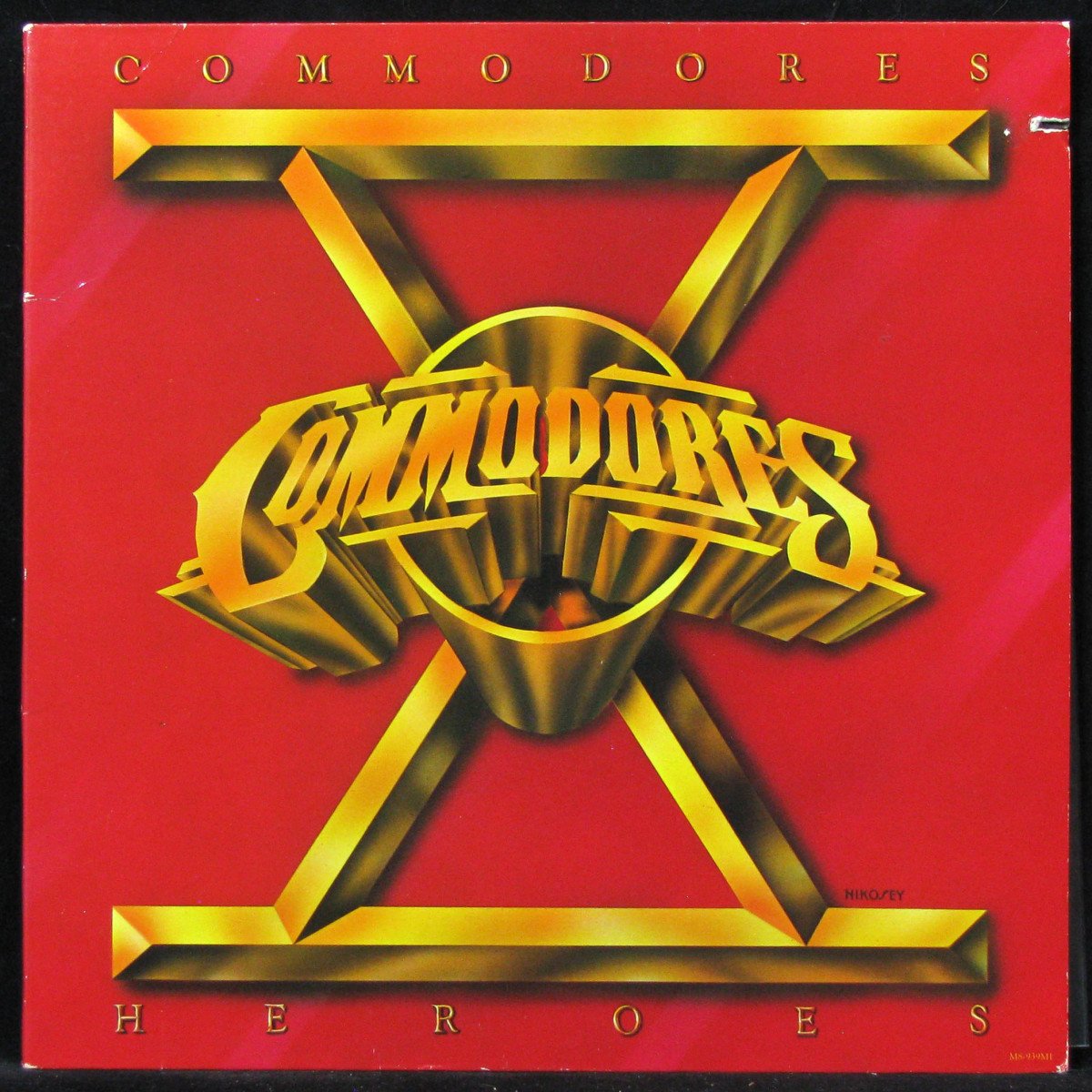 LP Commodores — Heroes фото