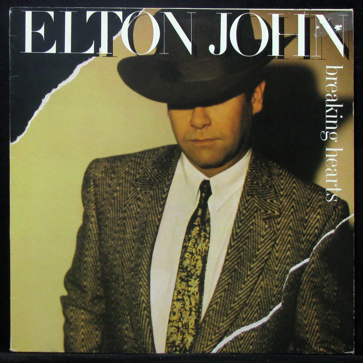 LP Elton John — Breaking Hearts фото