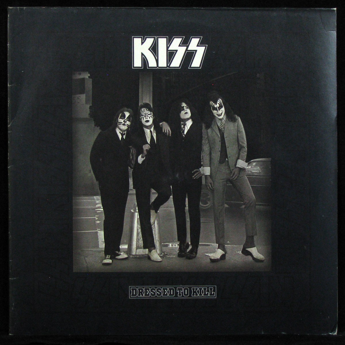LP Kiss — Dressed To Kill фото