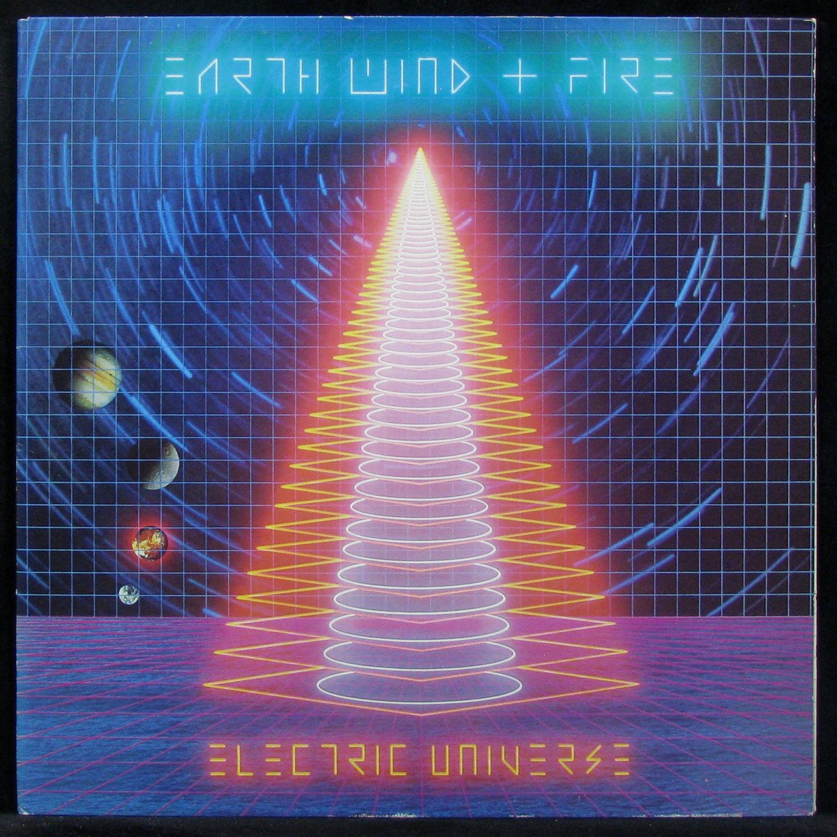 LP Earth, Wind & Fire — Electric Universe фото