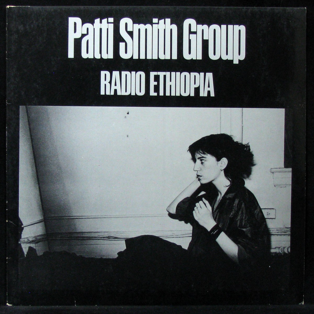 LP Patti Smith Group — Radio Ethiopia фото