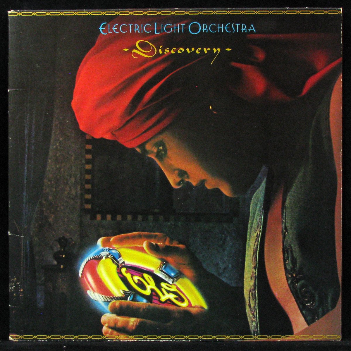 Ело дискавери. Electric Light Orchestra Discovery 1979. Discovery Electric Light Orchestra обложка. Elo ( Electric Light Orchestra , CD): Essential (2014). Electric Light Orchestra Discovery LP.