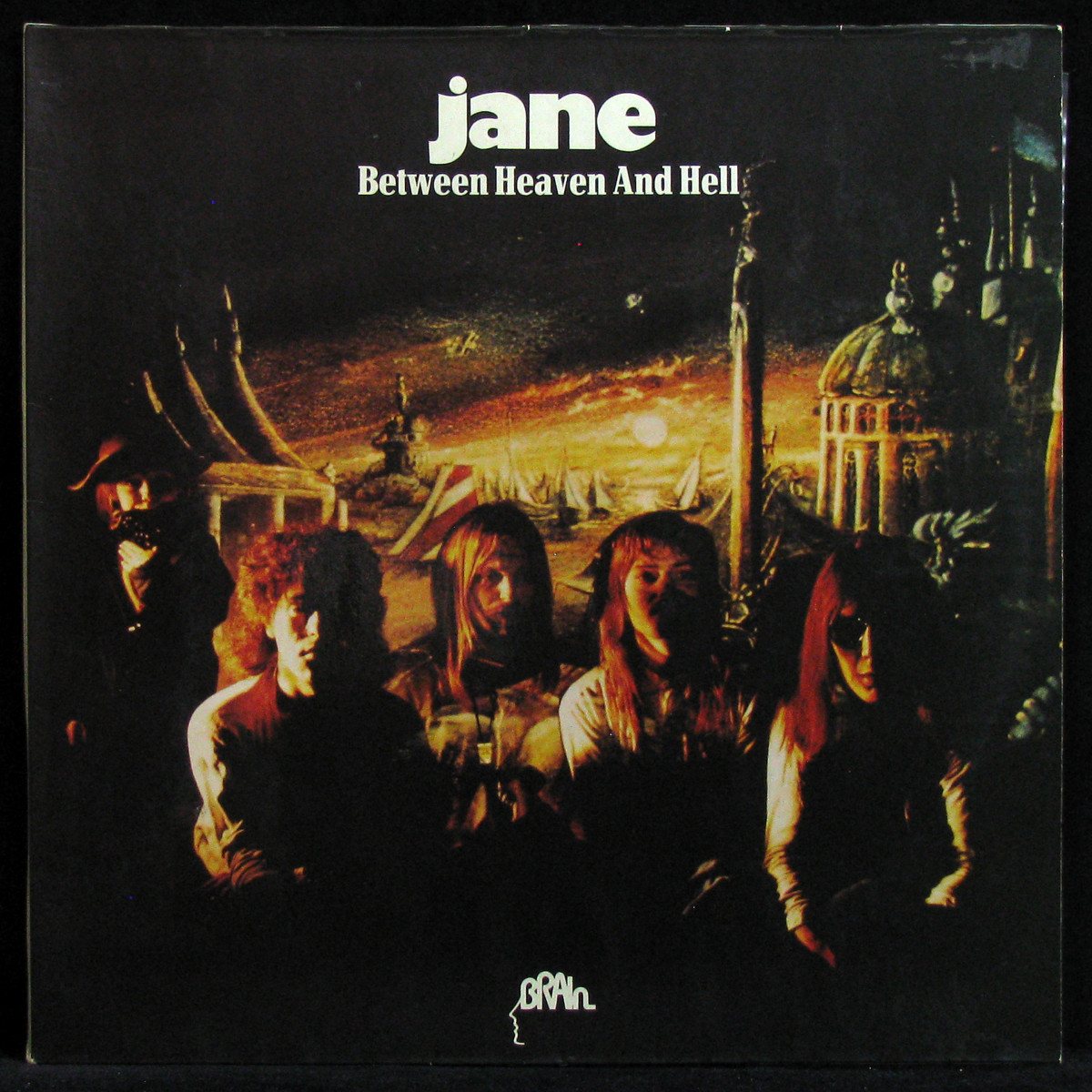 LP Jane — Between Heaven And Hell фото