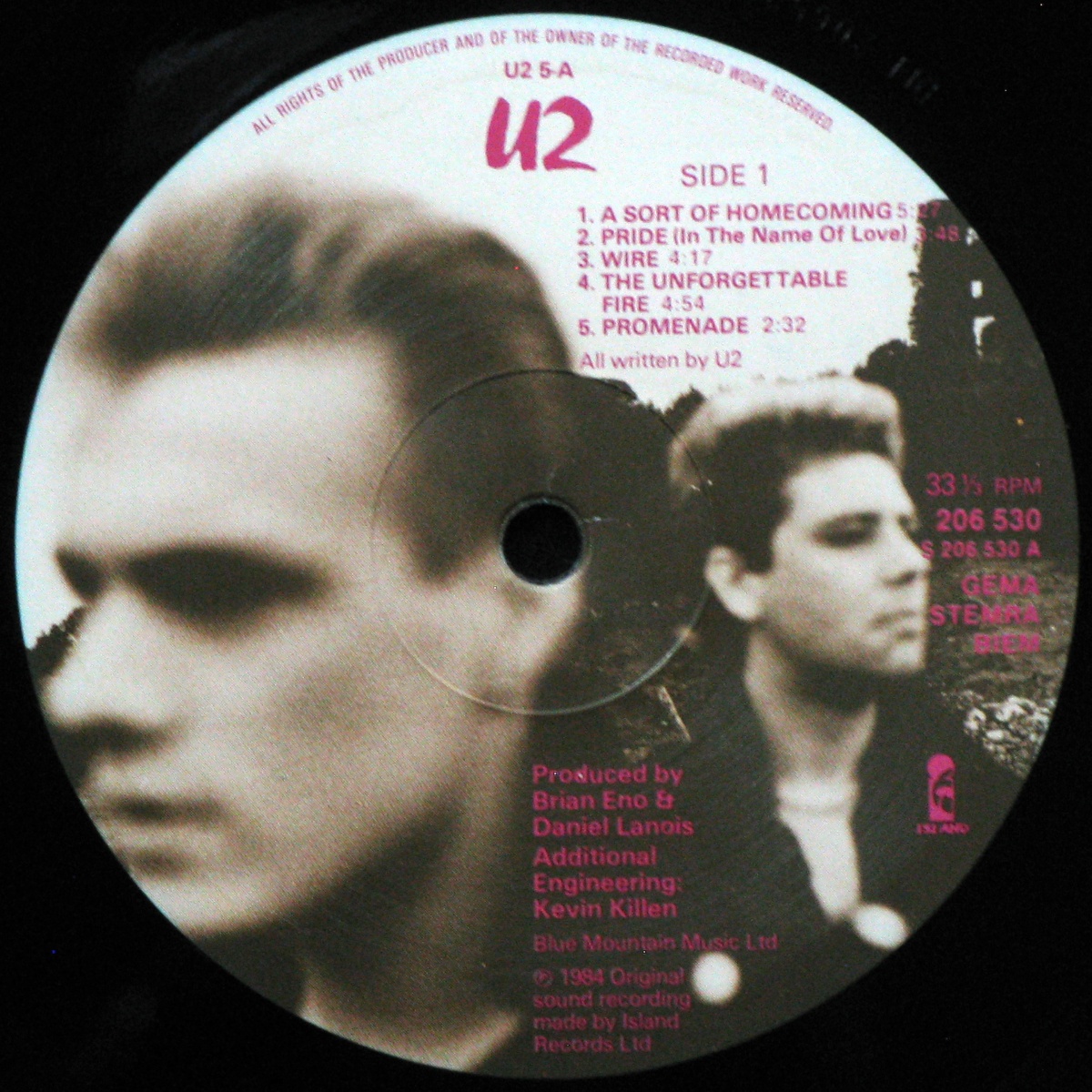 LP U2 — Unforgettable Fire фото 2