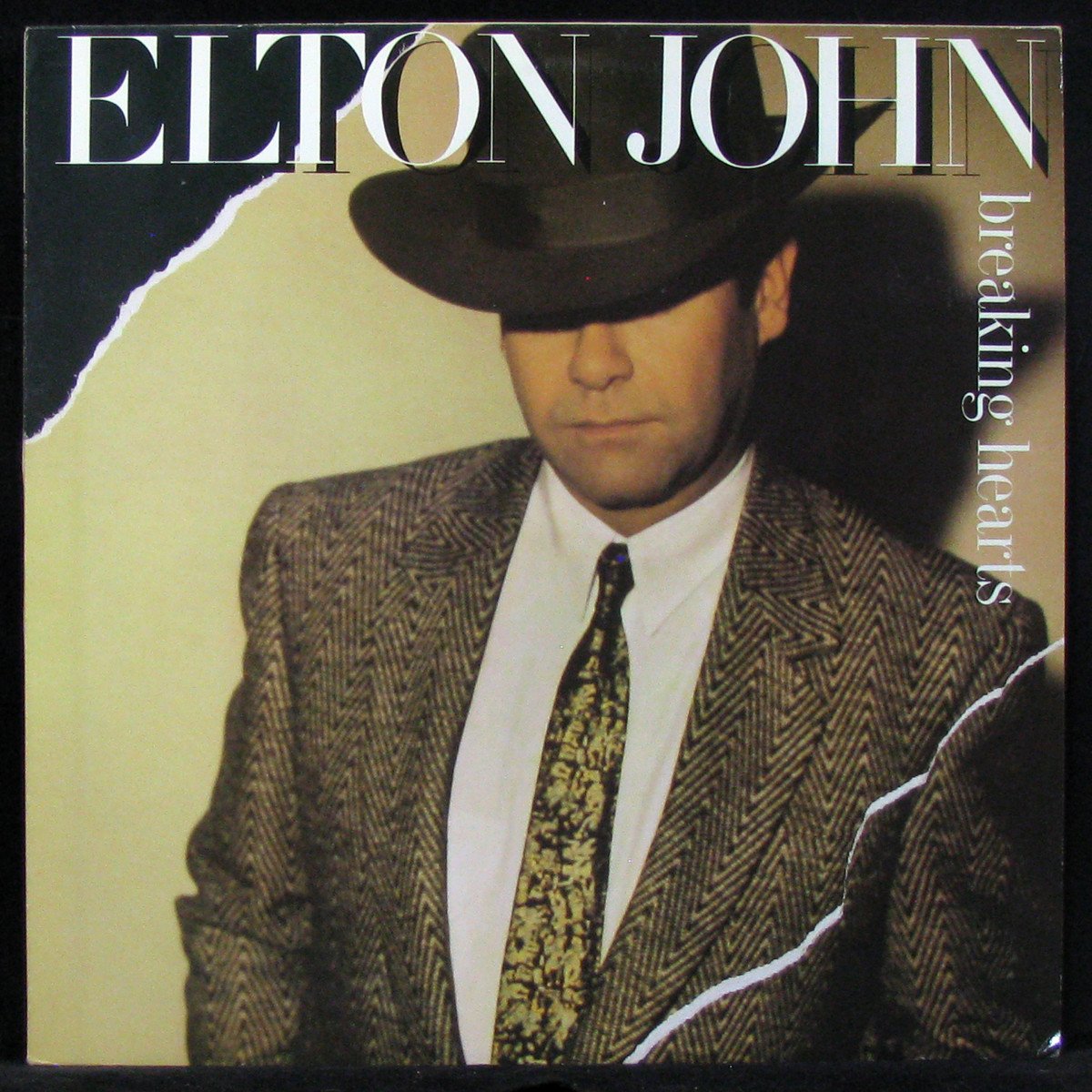 LP Elton John — Breaking Hearts фото