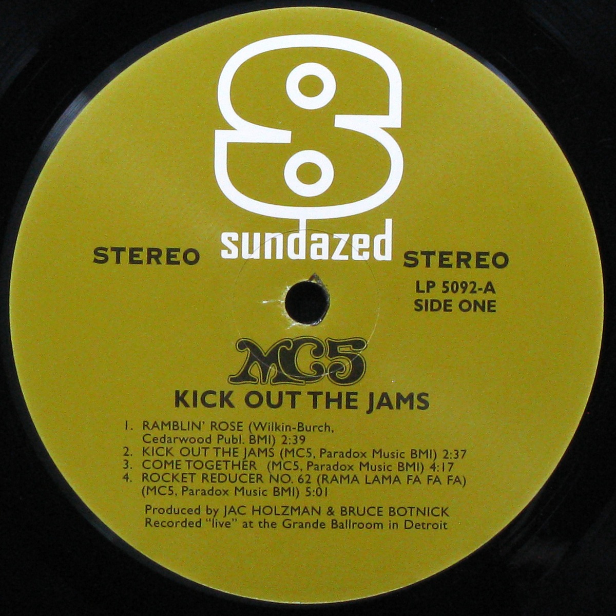 LP MC 5 — Kick Out The Jams фото 3