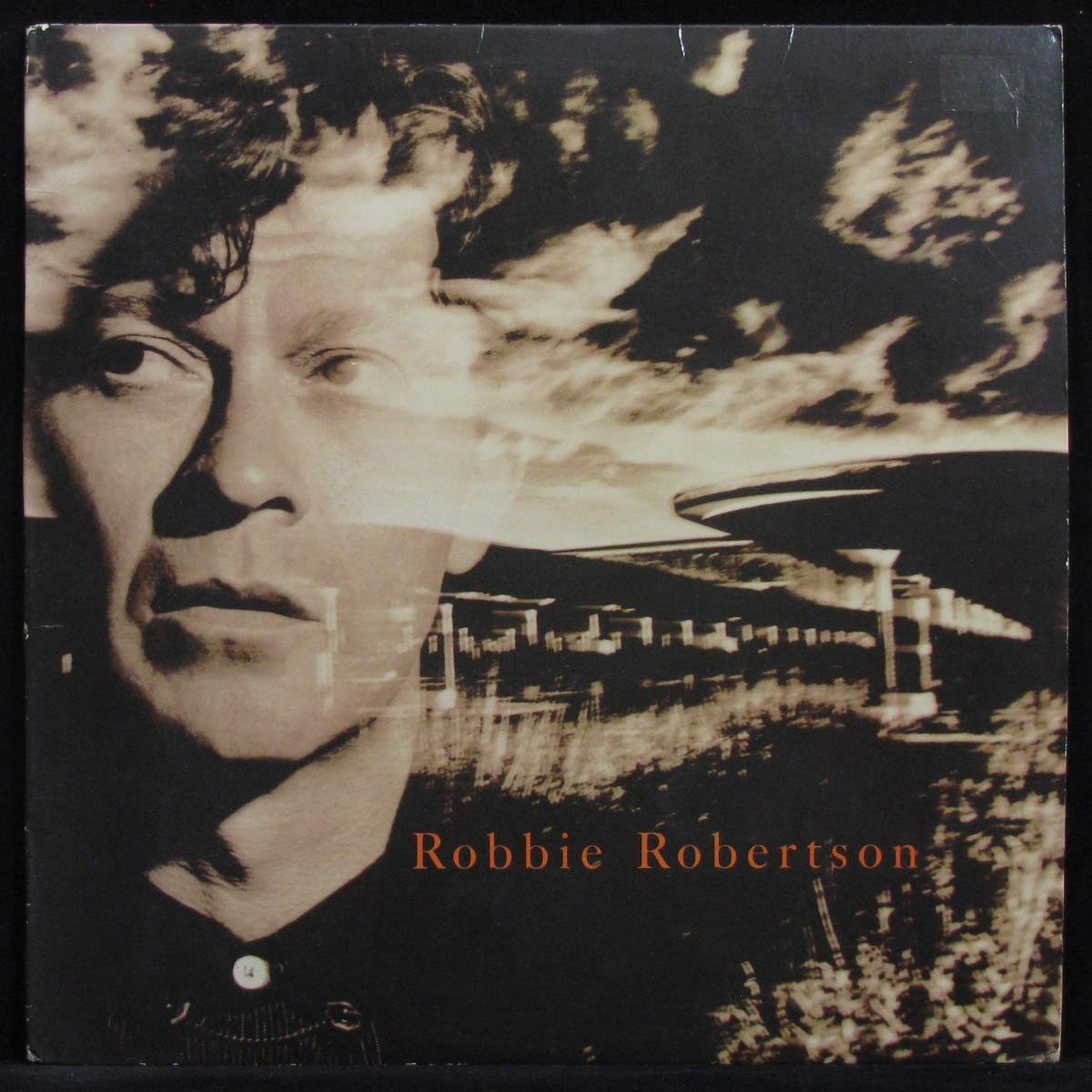 LP Robbie Robertson — Robbie Robertson фото