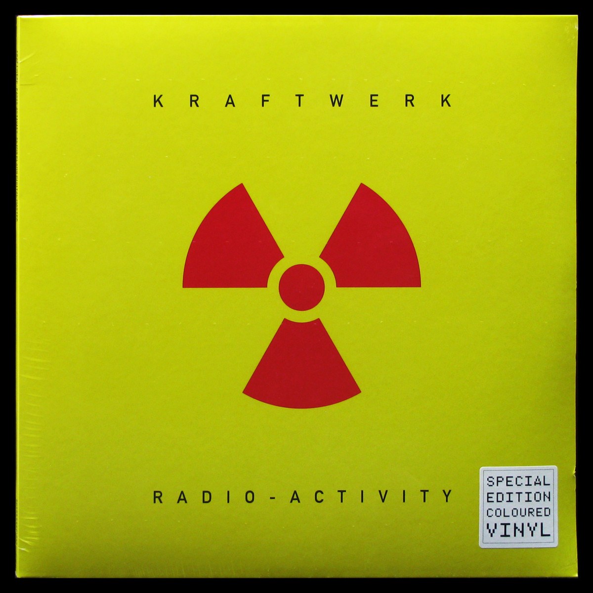 LP Kraftwerk — Radio-Activity (coloured vinyl, english version, + booklet) фото