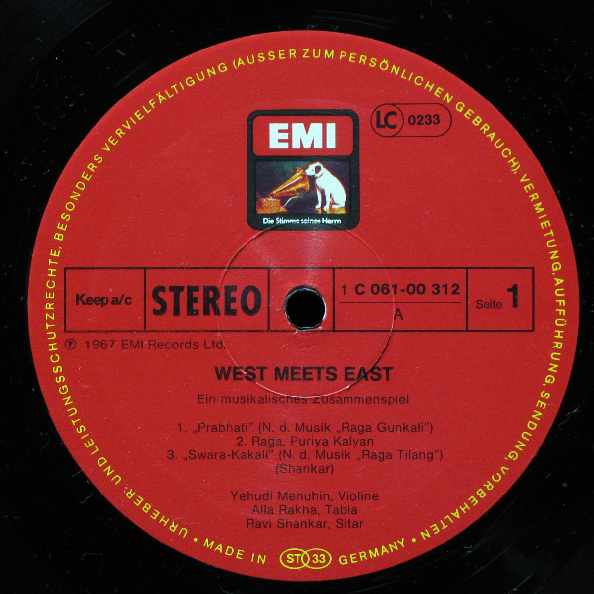 LP Yehudi Menuhin / Ravi Shankar — West Meets East фото 2
