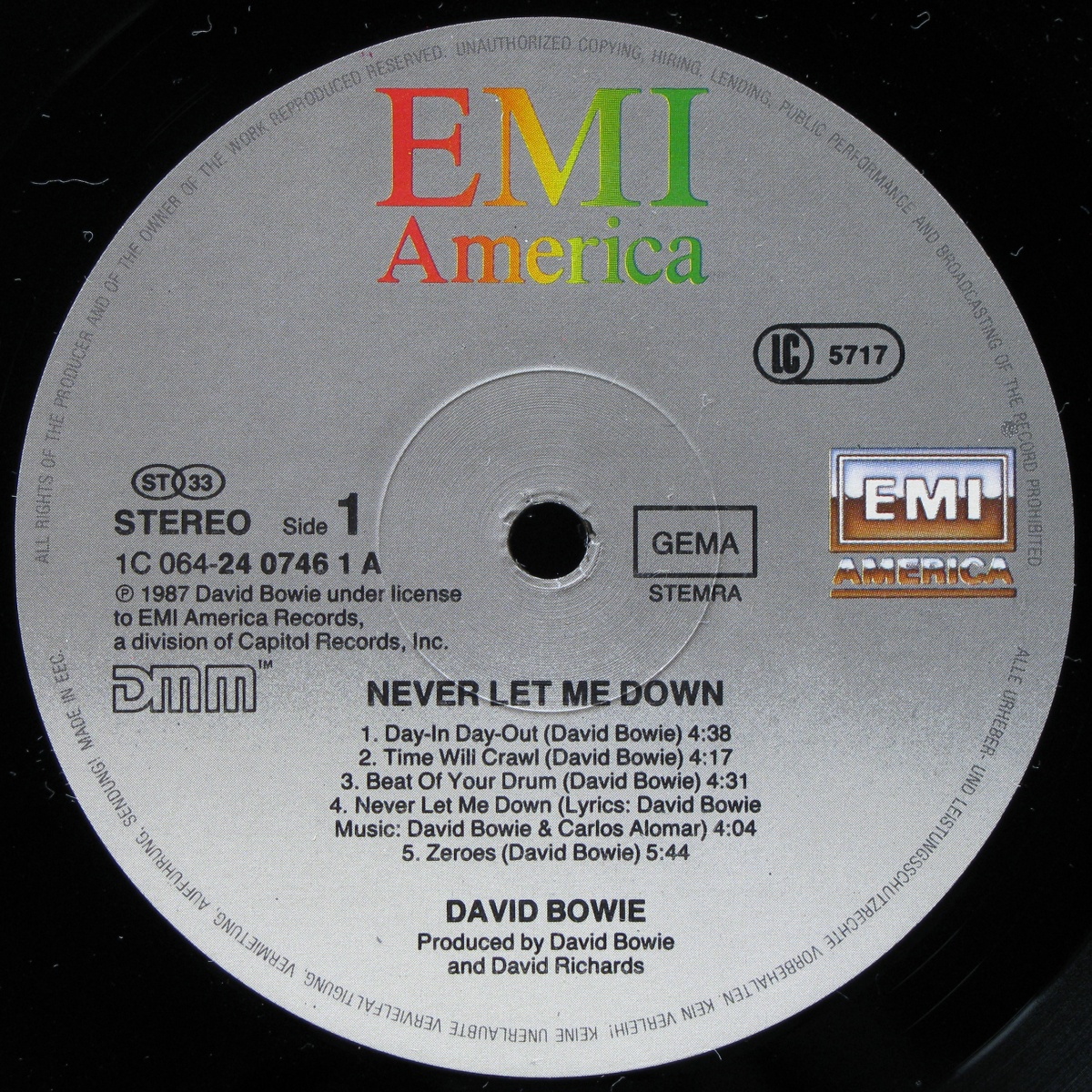 LP David Bowie — Never Let Me Down фото 2