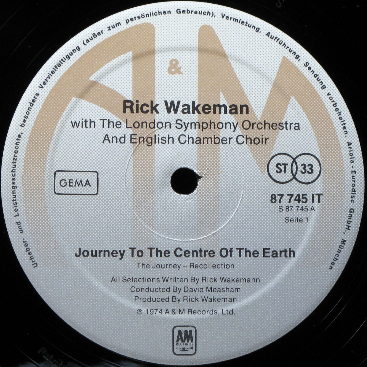 LP Rick Wakeman — Journey To The Centre Of The Earth (coverbooklet) фото 2