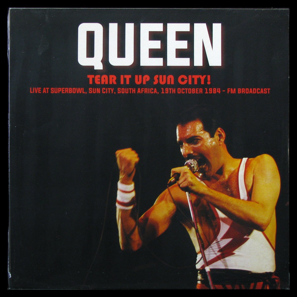 LP Queen — Tear It Up Sun City! фото