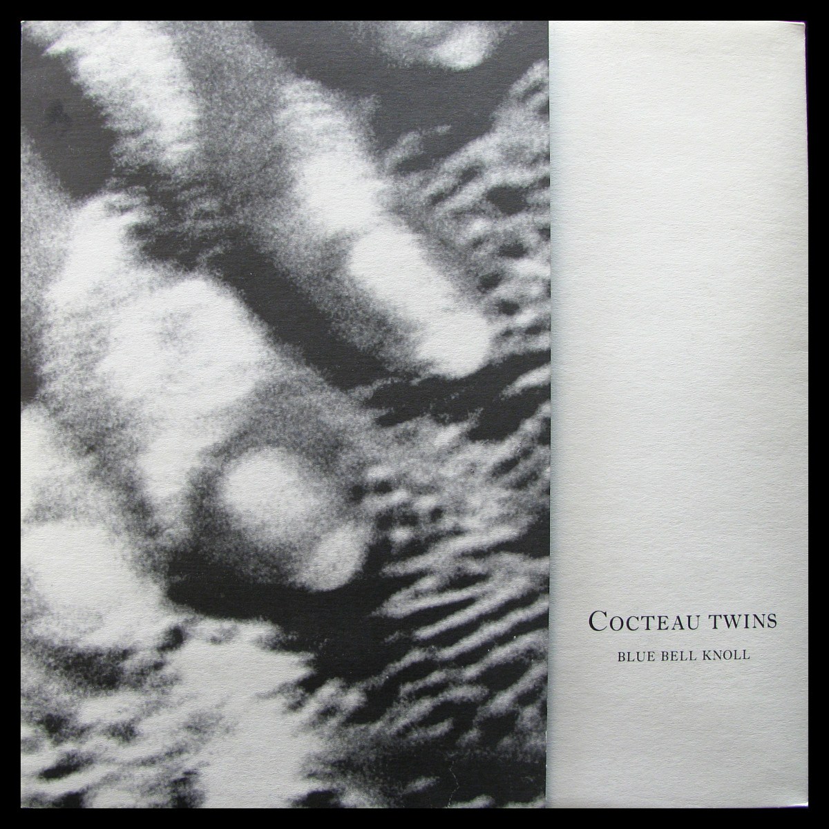 LP Cocteau Twins — Blue Bell Knoll фото