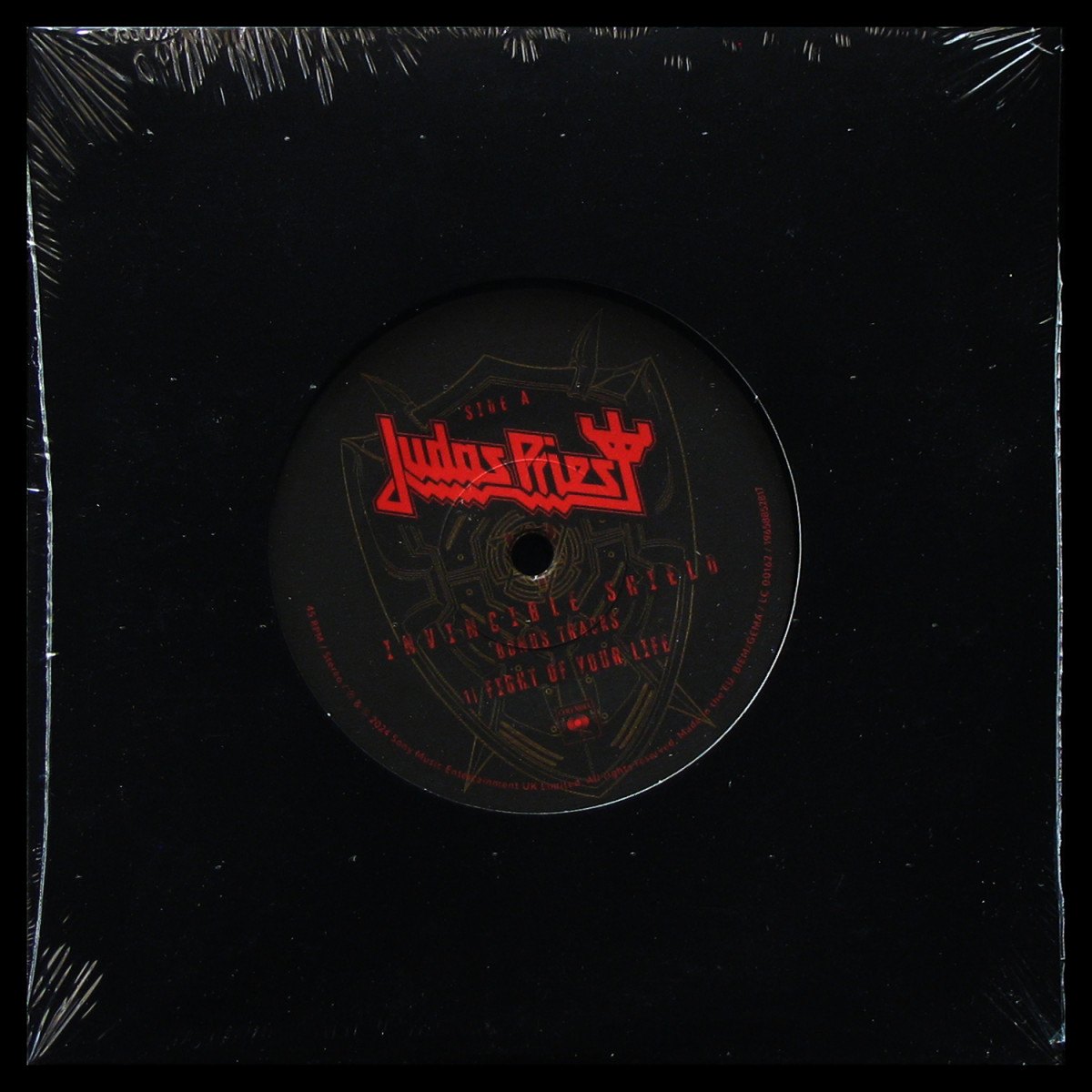 LP Judas Priest — Invincible Shield (Bonus Tracks) (single) фото