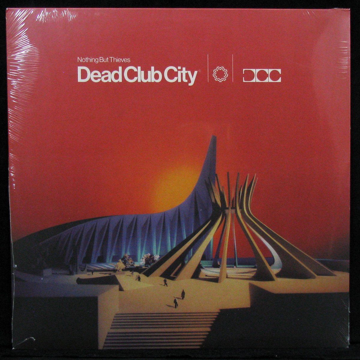 LP Nothing But Thieves — Dead Club City (red vinyl, + booklet) фото