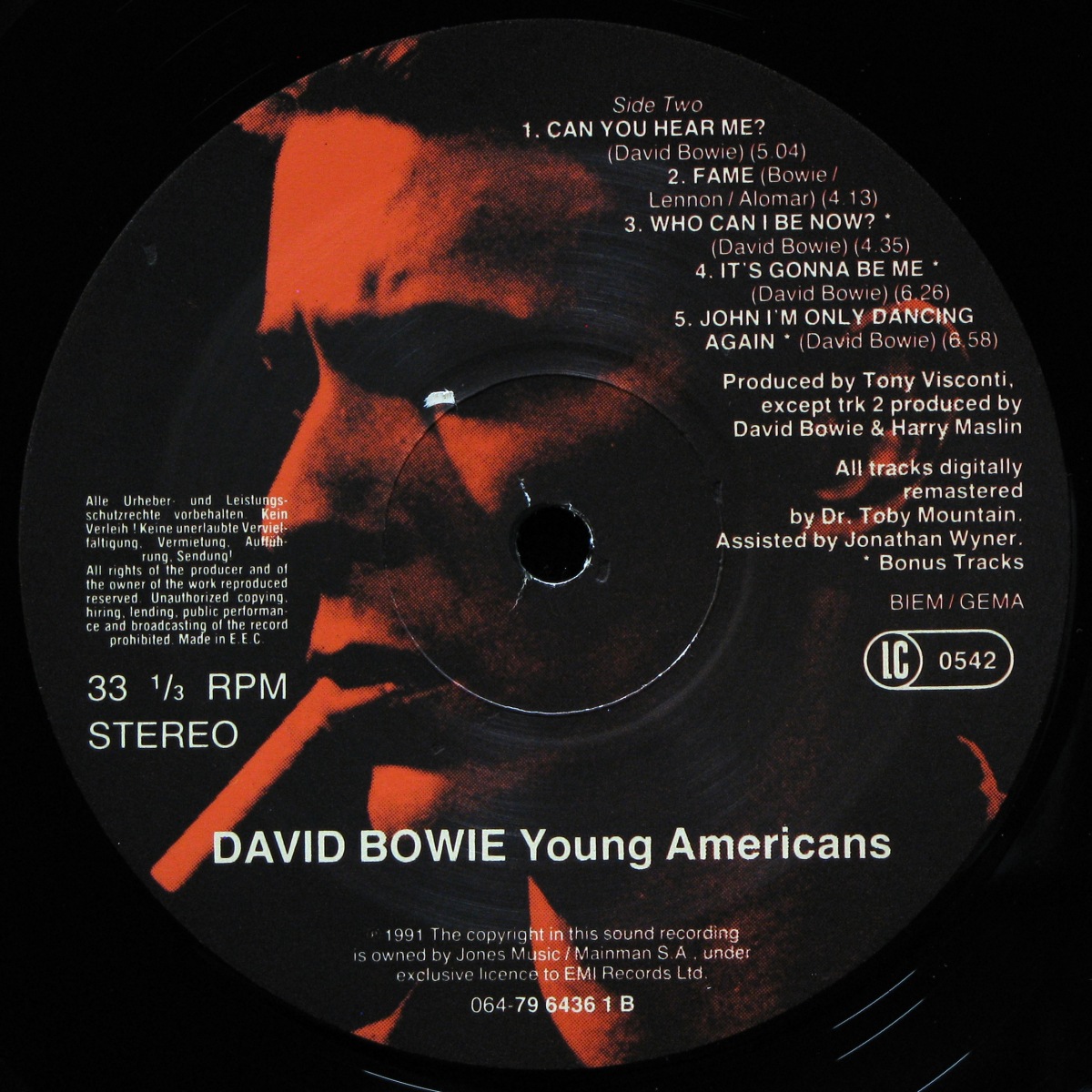 LP David Bowie — Young Americans фото 3