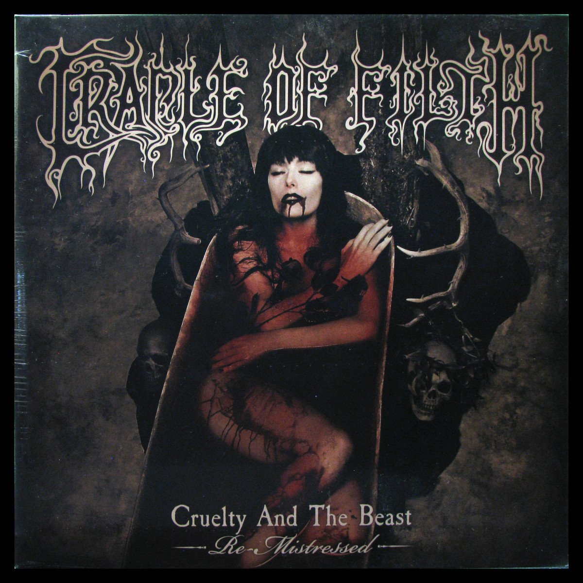 LP Cradle Of Filth — Cruelty And The Beast (Re-Mistressed) (2LP, coloured vinyl) фото