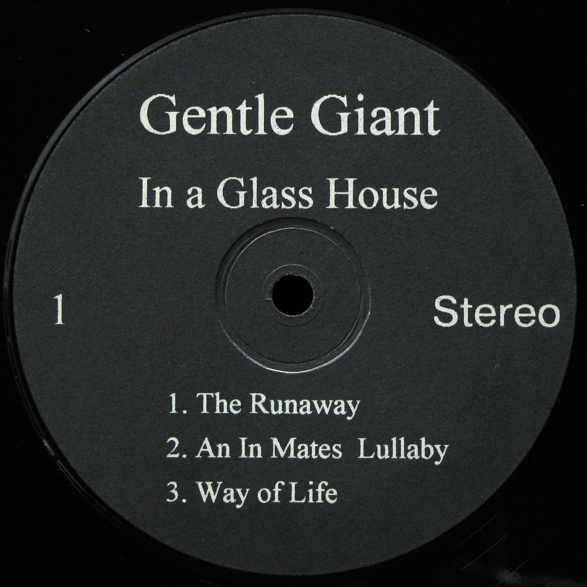 LP Gentle Giant — In a Glass House фото 2