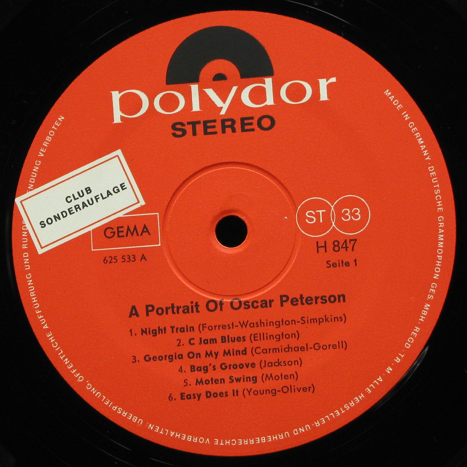 LP Oscar Peterson — A Portrait Of Oscar Peterson фото 2