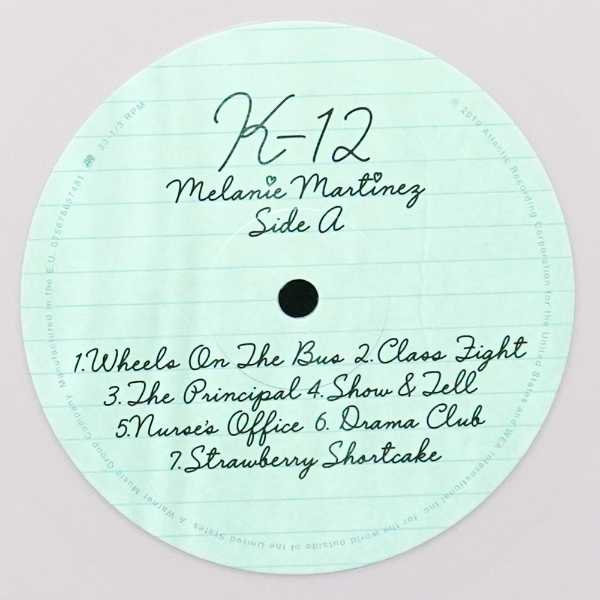 LP Melanie Martinez — K-12 (цветной винил, + буклет) фото 3