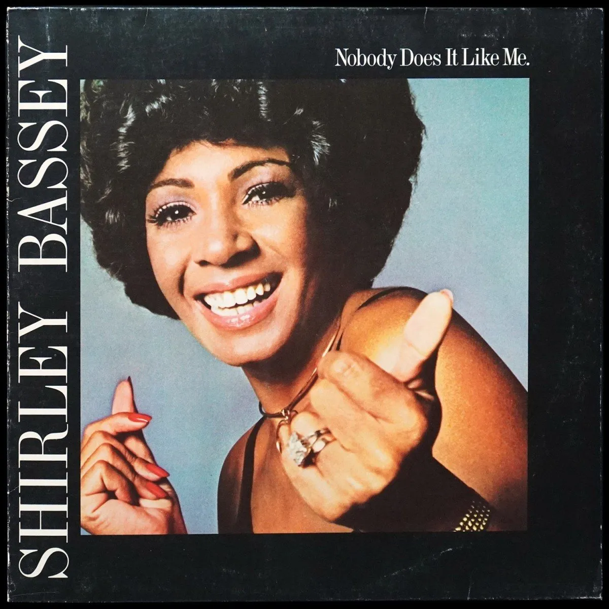 LP Shirley Bassey — Nobody Does It Like Me фото