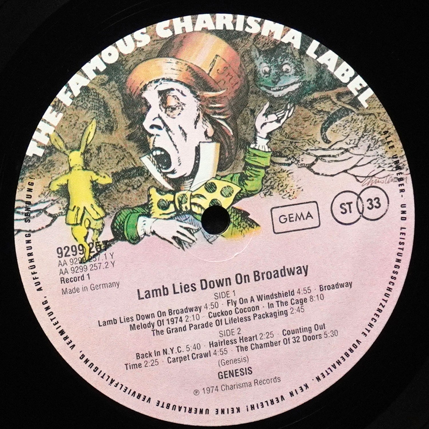 LP Genesis — Lamb Lies Down On Broadway (2LP) фото 2