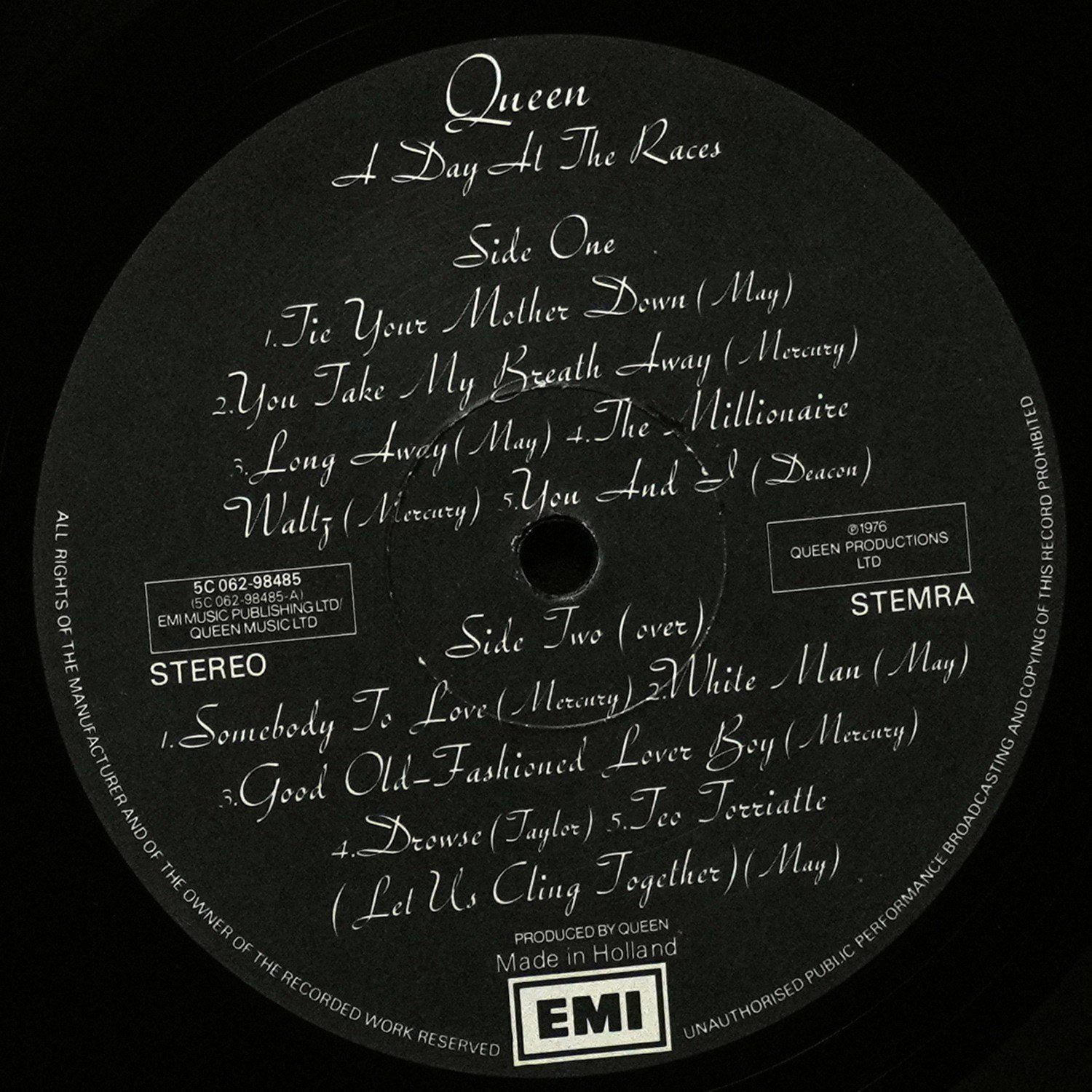 LP Queen — A Day At The Races фото 4