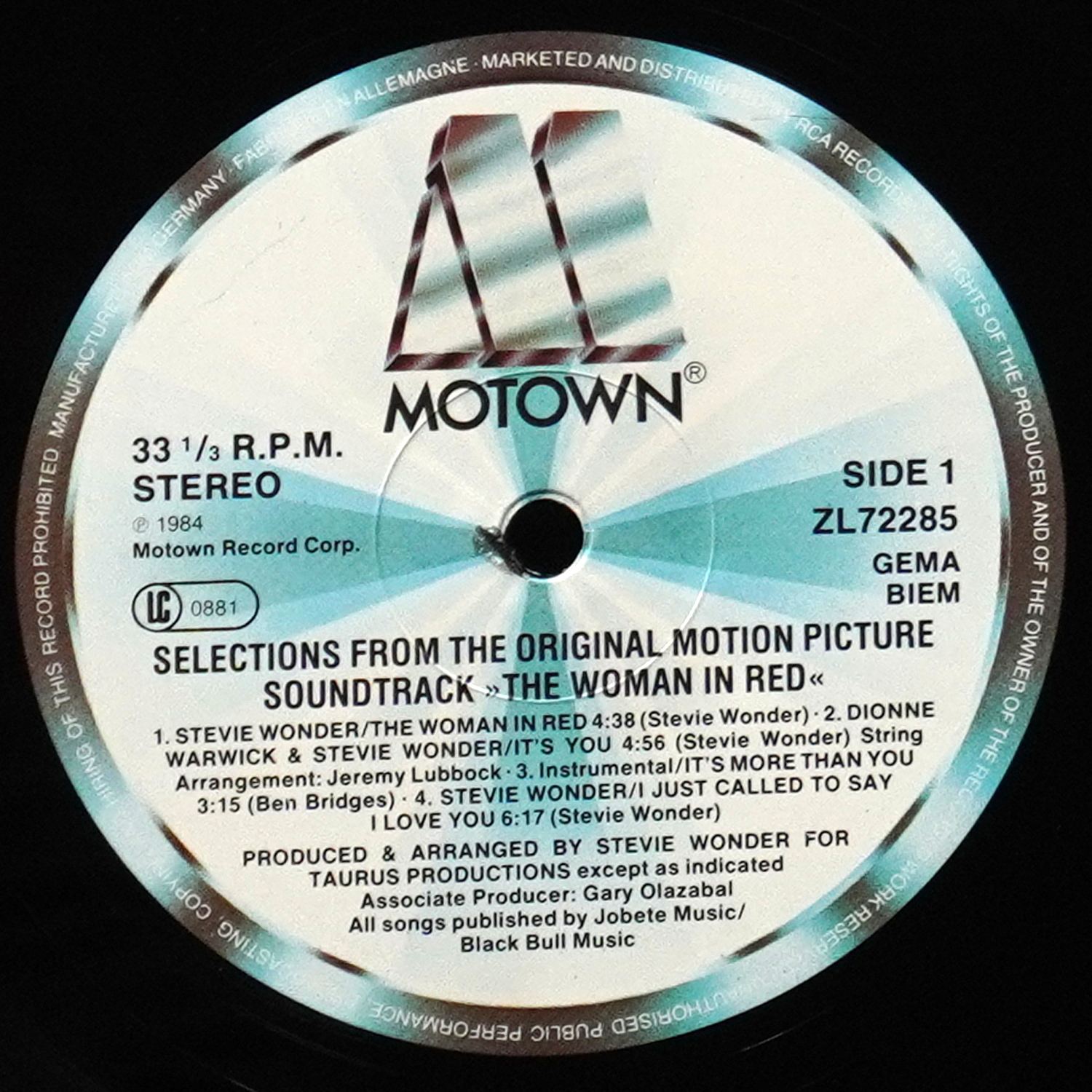 LP Stevie Wonder — Woman In Red (Selections From The Original Motion Picture Soundtrack) фото 2