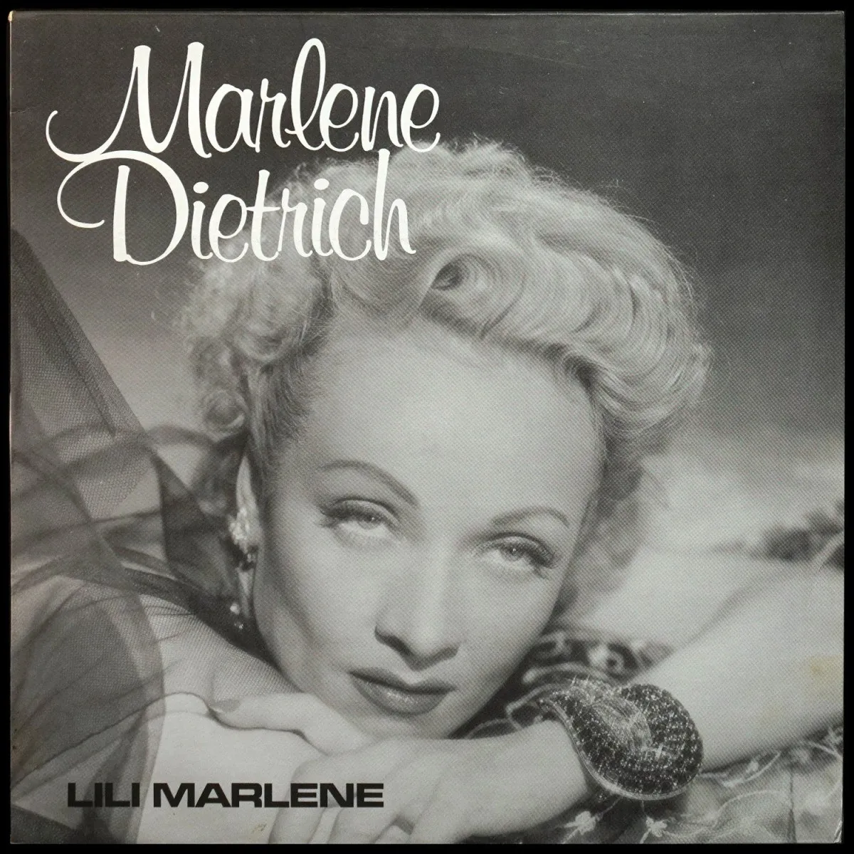 LP Marlene Dietrich — Lili Marlene фото