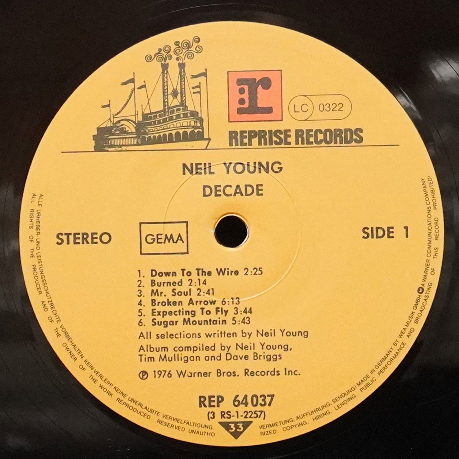 LP Neil Young — Decade (3LP) фото 3