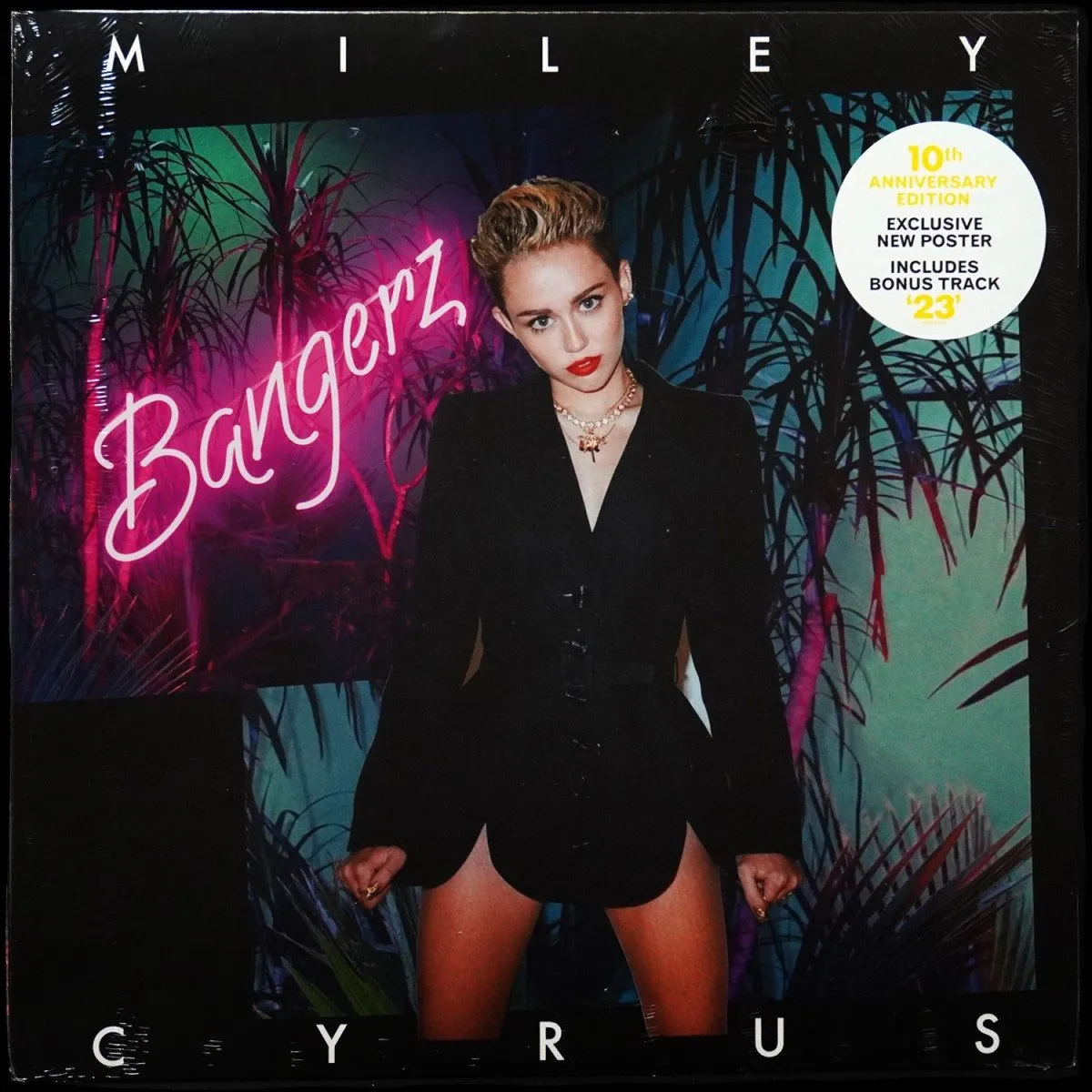 LP Miley Cyrus — Bangerz (2LP,  + постер) фото