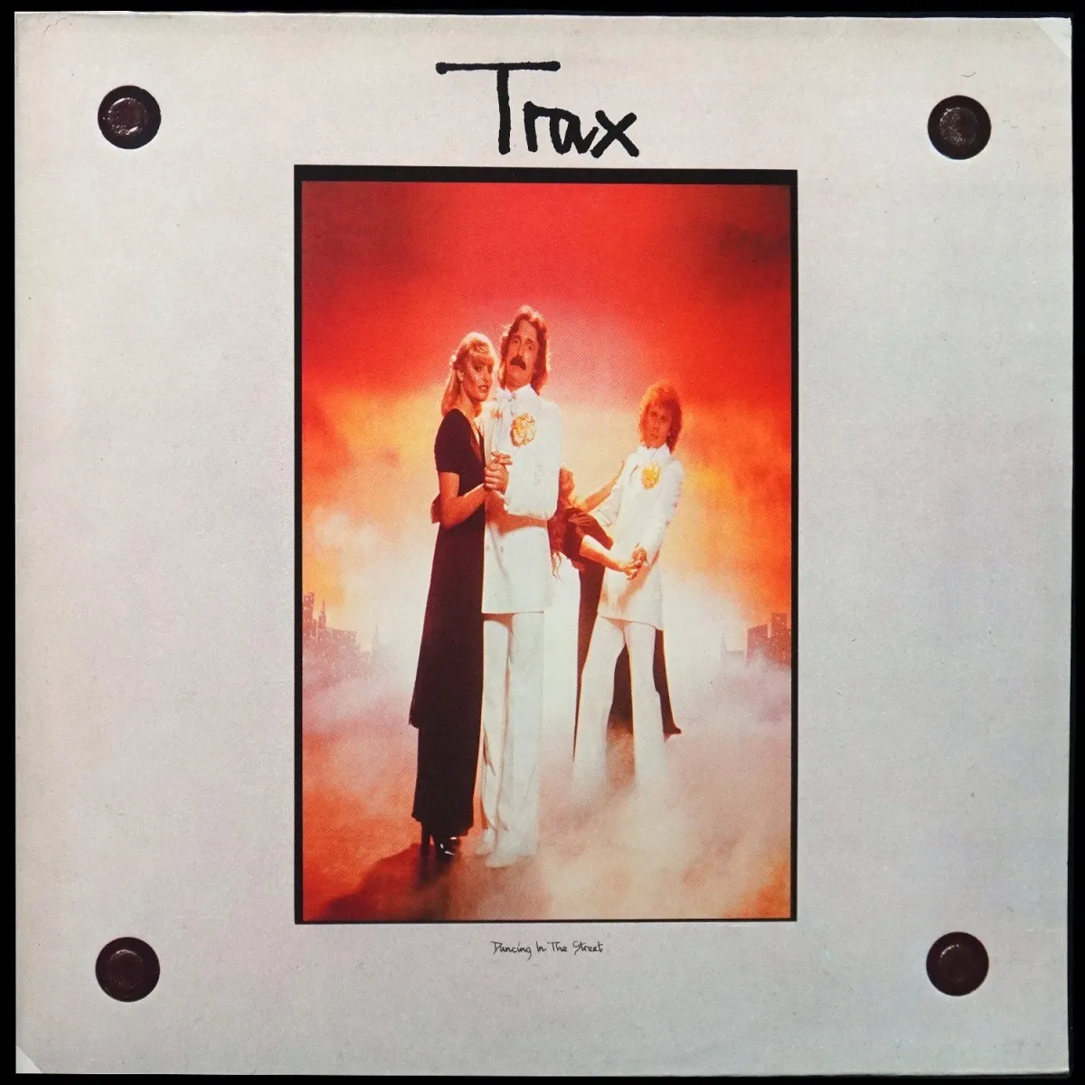 LP Trax — Dancing In The Street фото