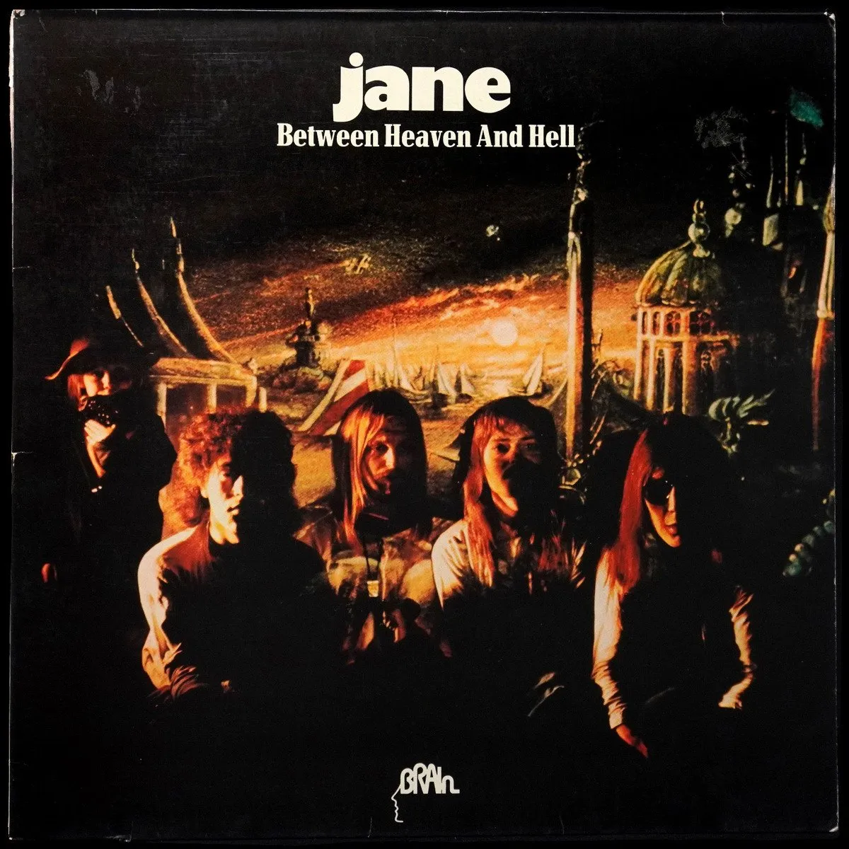 LP Jane — Between Heaven And Hell фото