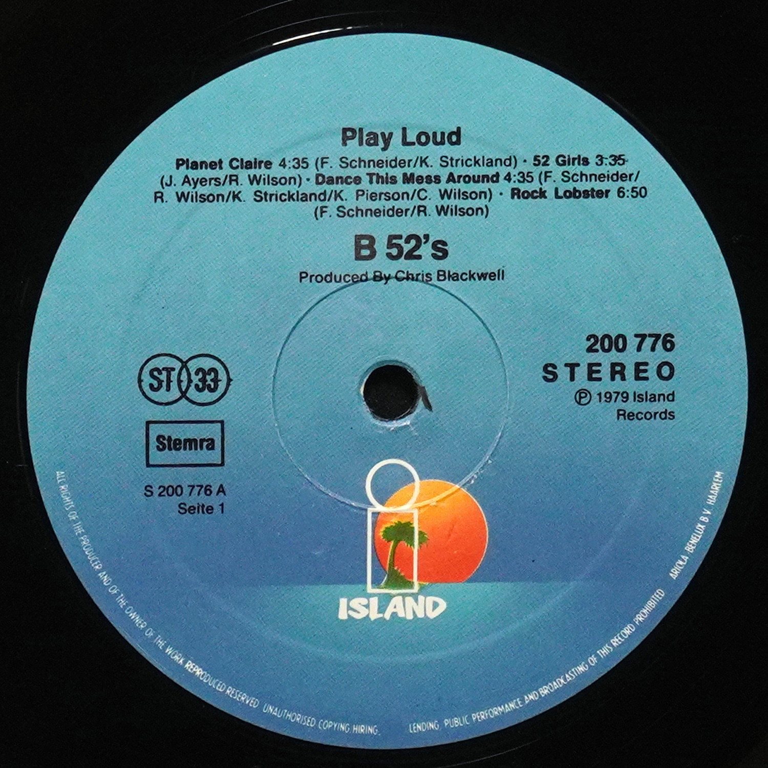 LP B-52's — Play Loud фото 3