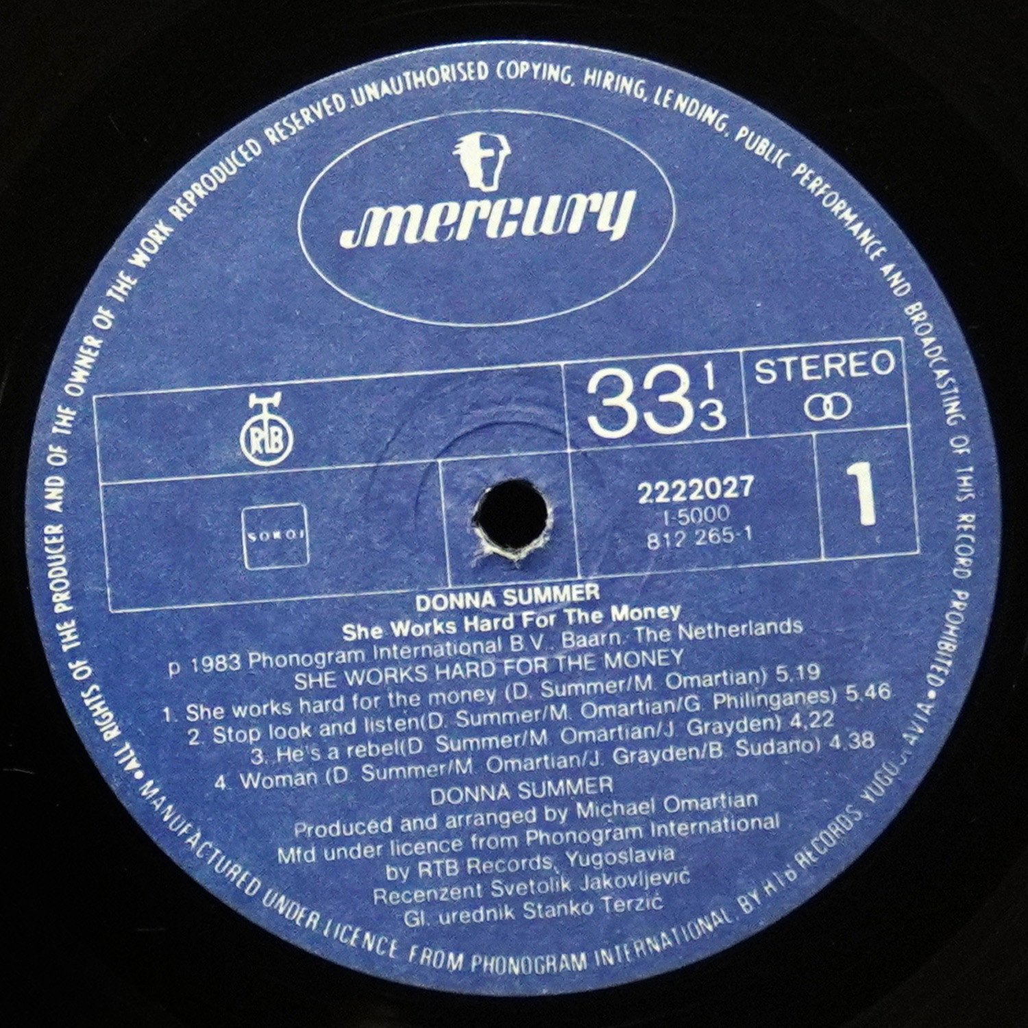 LP Donna Summer — She Works Hard For The Money фото 2