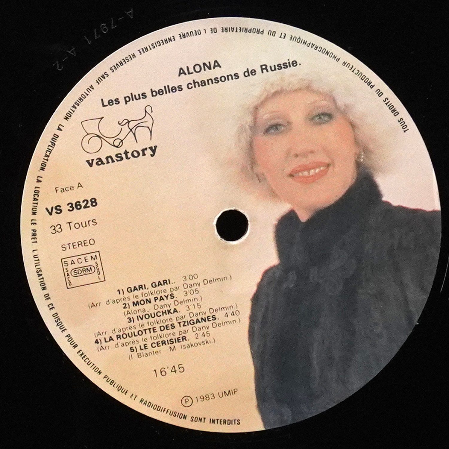 LP Alona — Les PLus belles Chansons De Russie фото 2